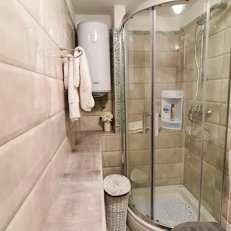 Apartman Ana *